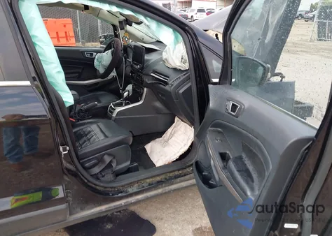 2020 Ford Ecosport Titanium z USA, uszkodzony, nr VIN MAJ6S3KL2LC349005